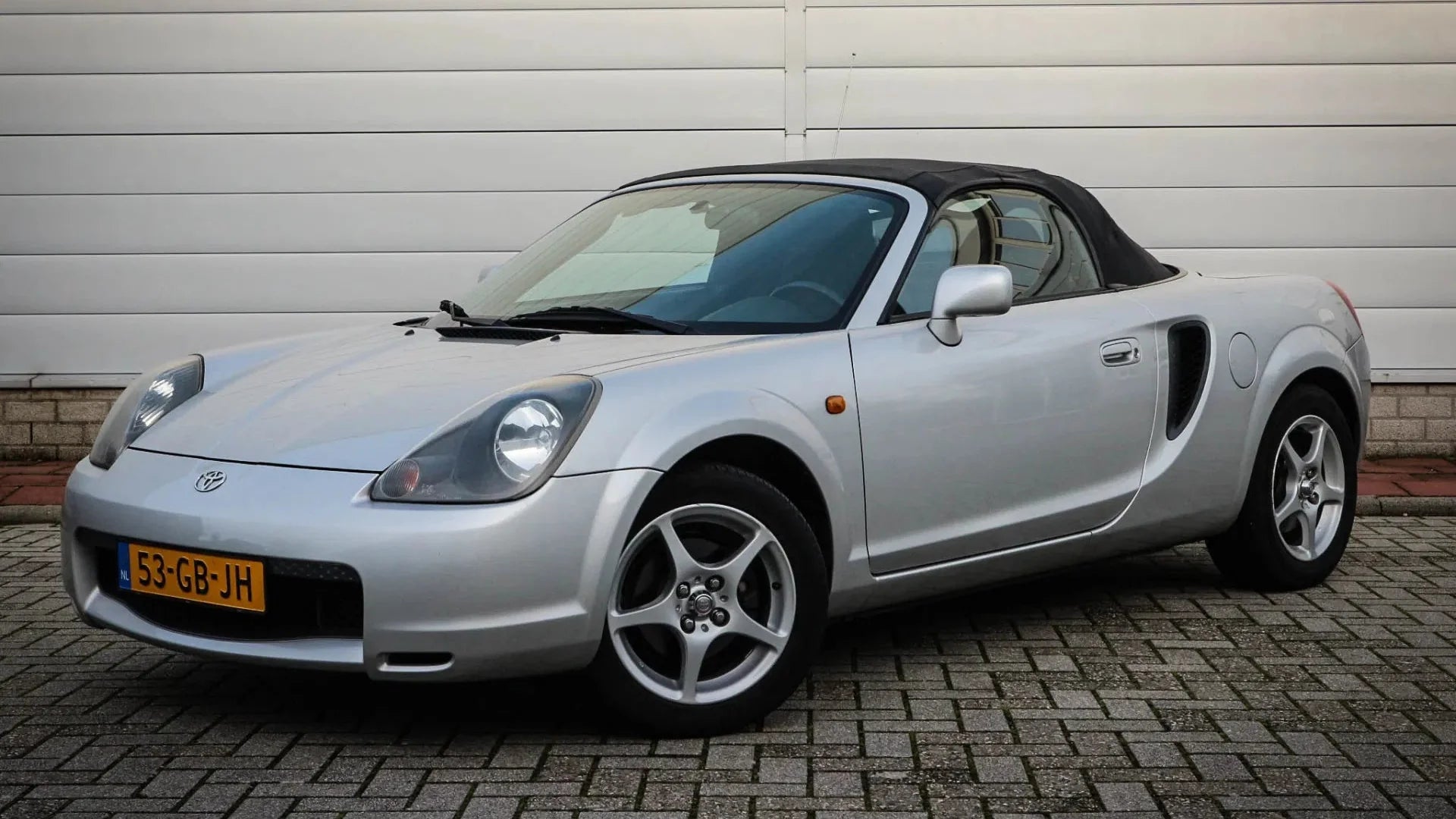 MR-2