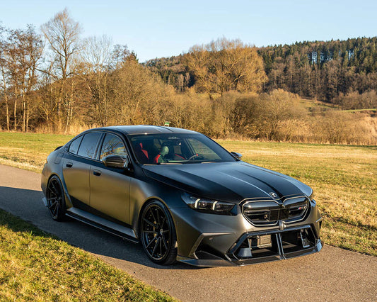 BMW G90 M5 CARBON FIBRE FULL KIT - CT DESIGN