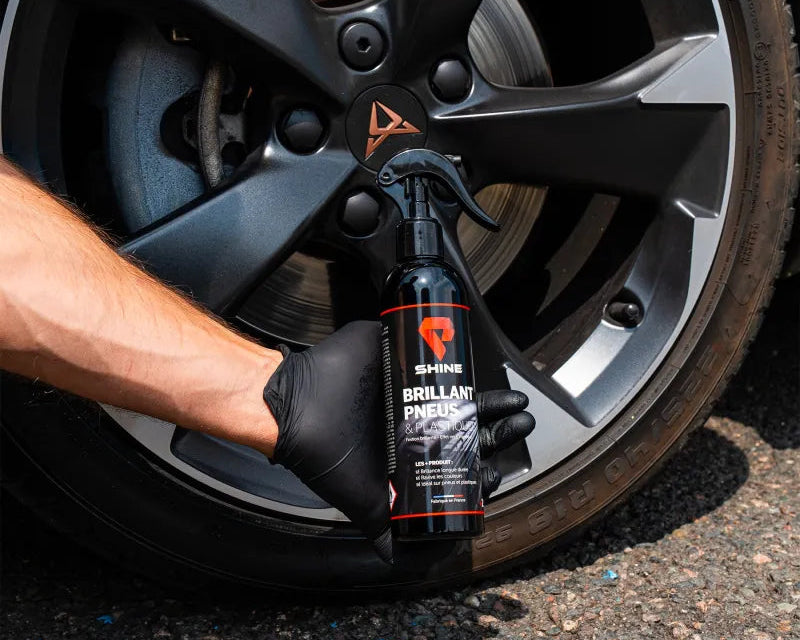 Tire & Plastic Shine