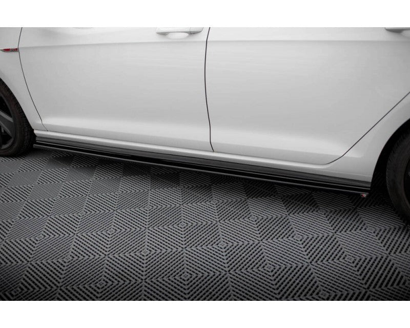 Faldons laterals V.1 Maxton Design VW Golf Mk7 / 7.5 GTI