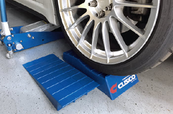 Cusco Smart Slope Jack Assist Ramp Set
