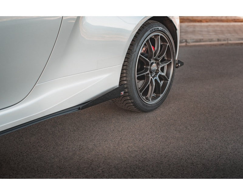 Side Skirts With Flaps Street Pro Maxton Design Toyota GR Yaris Mk4