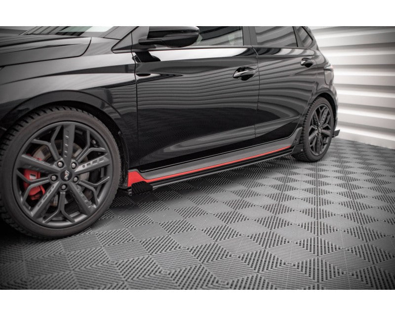 Faldones laterales Street Pro con aletas Maxton Design para Hyundai I20 N Mk3