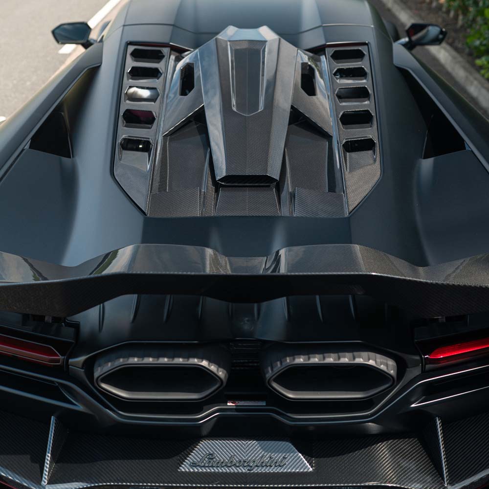 CT CARBON LAMBORGHINI REVUELTO