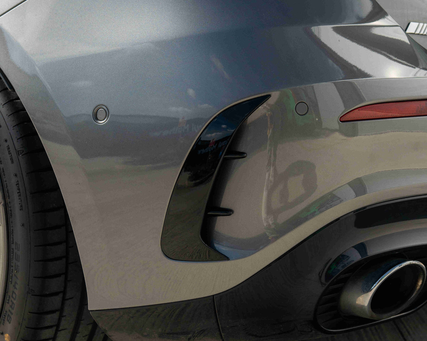 CT CARBON MERCEDES A35 BLACK REAR BUMPER CORNERS