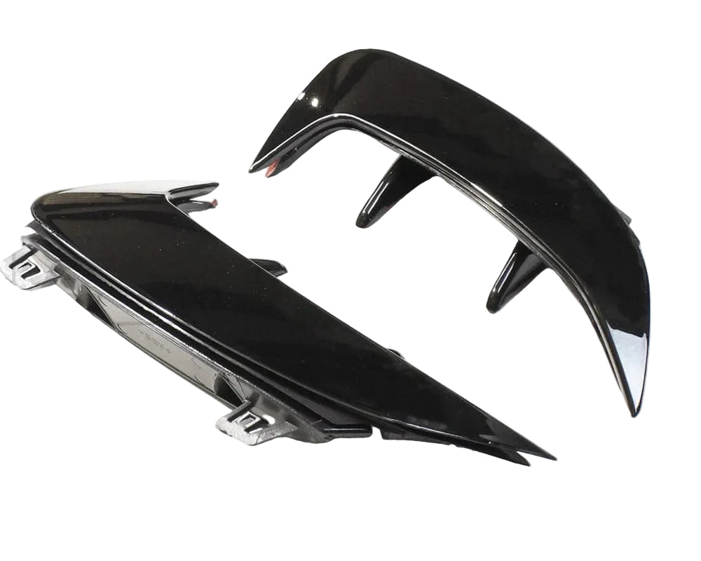 CT CARBON MERCEDES A35 BLACK REAR BUMPER CORNERS