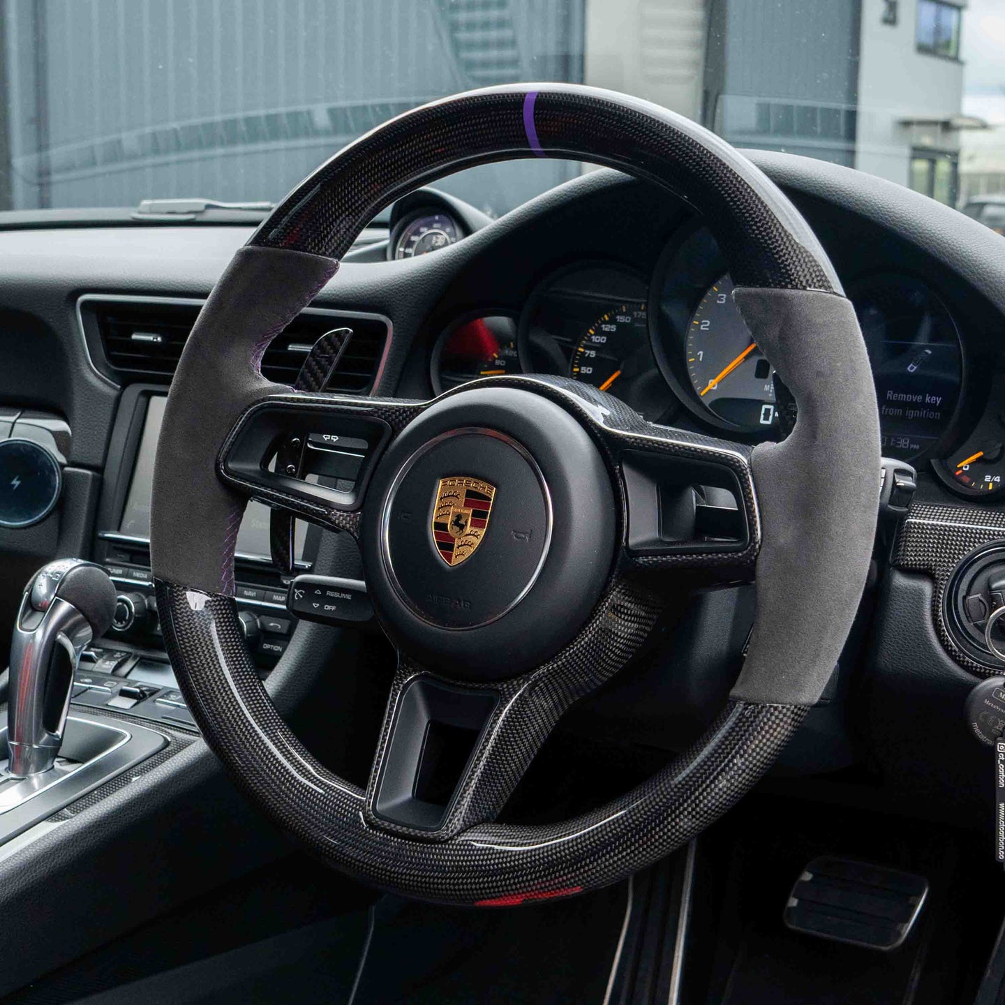 CT CARBON PORSCHE 2013+ MAGNETIC PADDLES