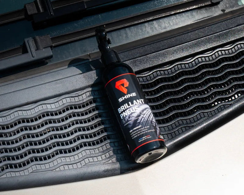 Tire & Plastic Shine